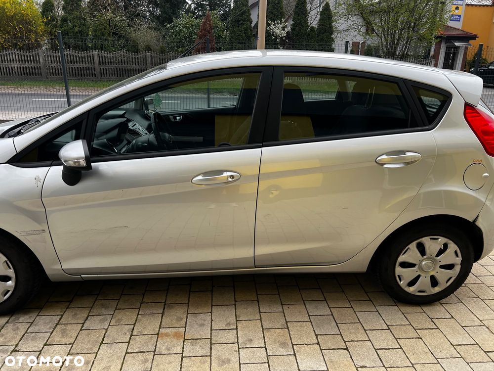 Ford Fiesta 1.5 TDCi Celebration - 3