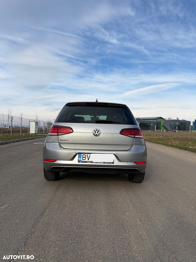 Volkswagen Golf 1.6 TDI Comfortline - 5