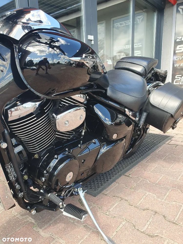 Suzuki Intruder - 7