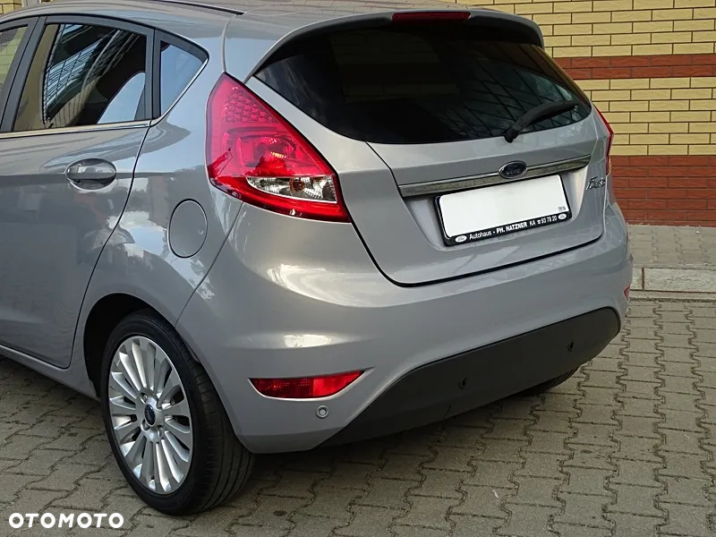 Ford Fiesta 1.25 Titanium X - 37