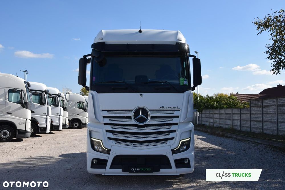 Mercedes-Benz Actros 5 1845 BigSpace LED lights - 2