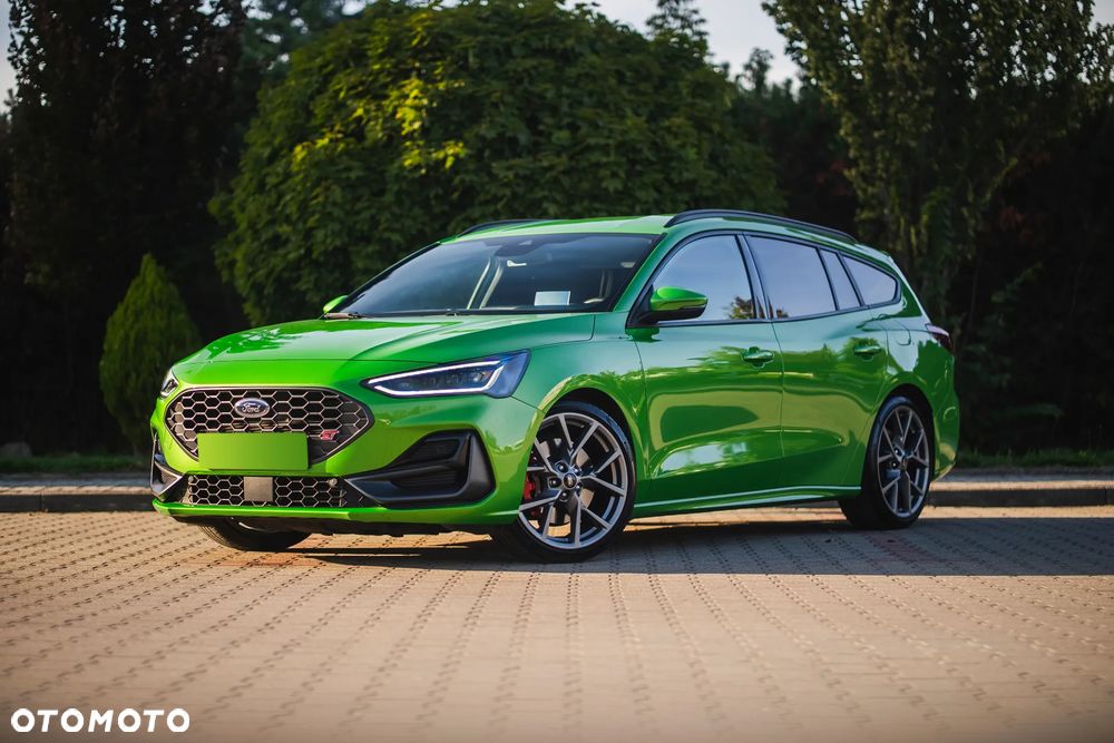 Ford Focus - 1