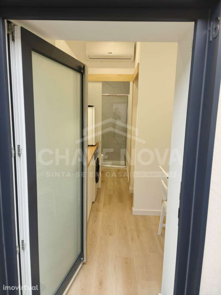 Moradia T1 Renovada mobilada e equipada em Campanha Porto - Grande imagem: 3/20