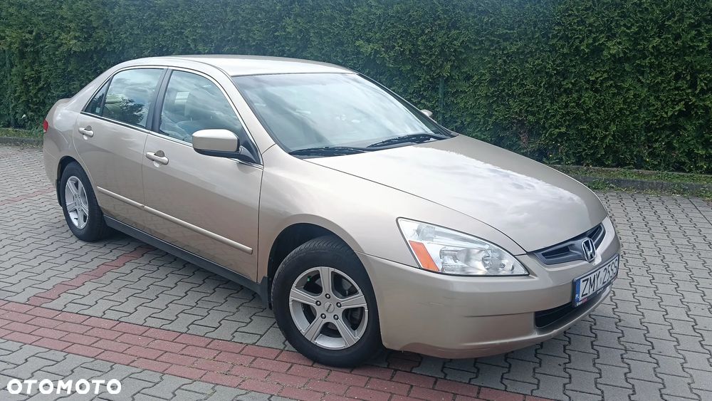 Honda Accord 2.4 LX - 2