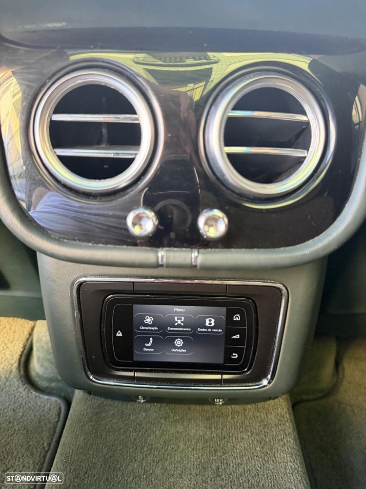 Bentley Bentayga V8 - 23