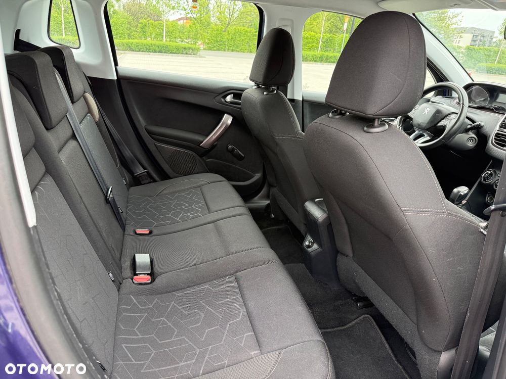 Peugeot 2008 82 VTI Active - 17
