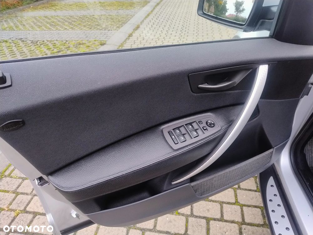 BMW X3 2.5i - 11