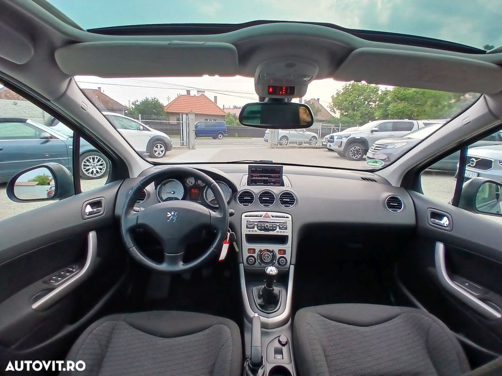 Peugeot 308 120 VTi NAVTEQ ON BOARD - 8