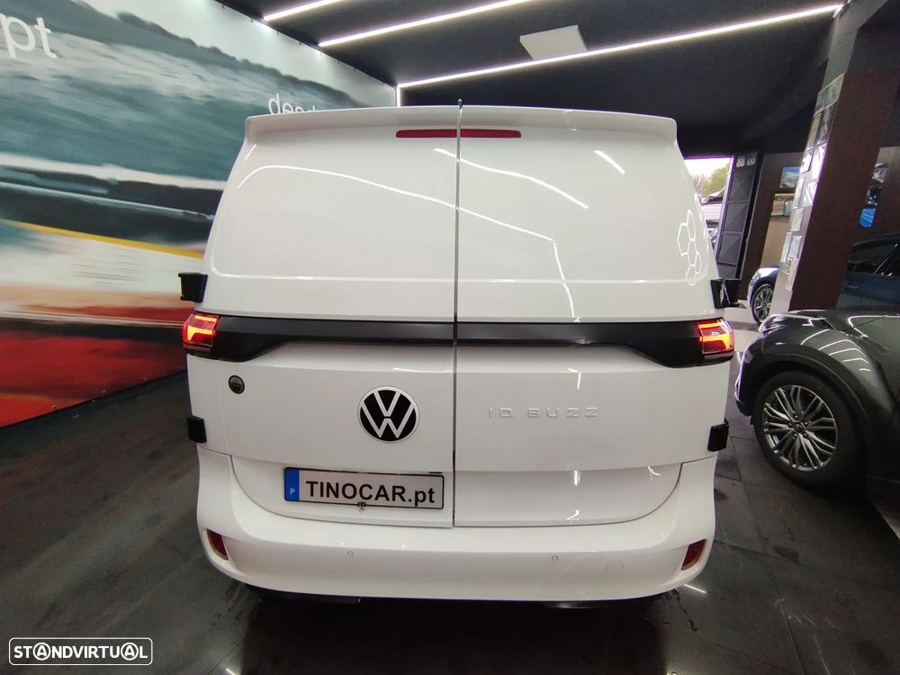 VW ID.Buzz 82 kWh Pro | LED | CÂMARA - 6