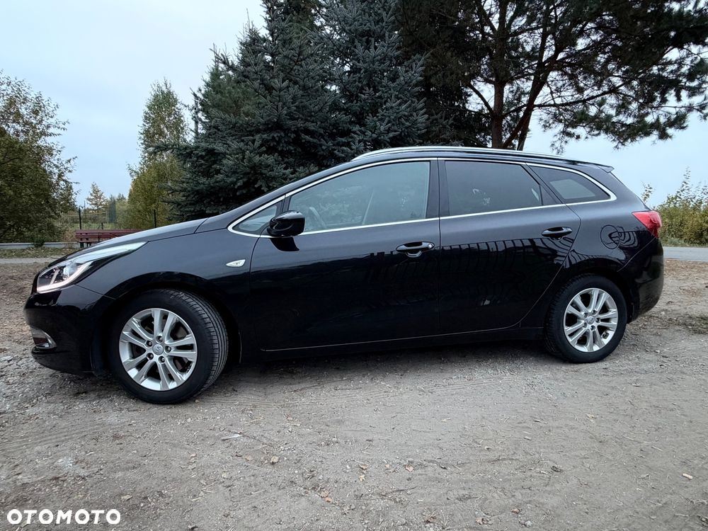 Kia Ceed - 21