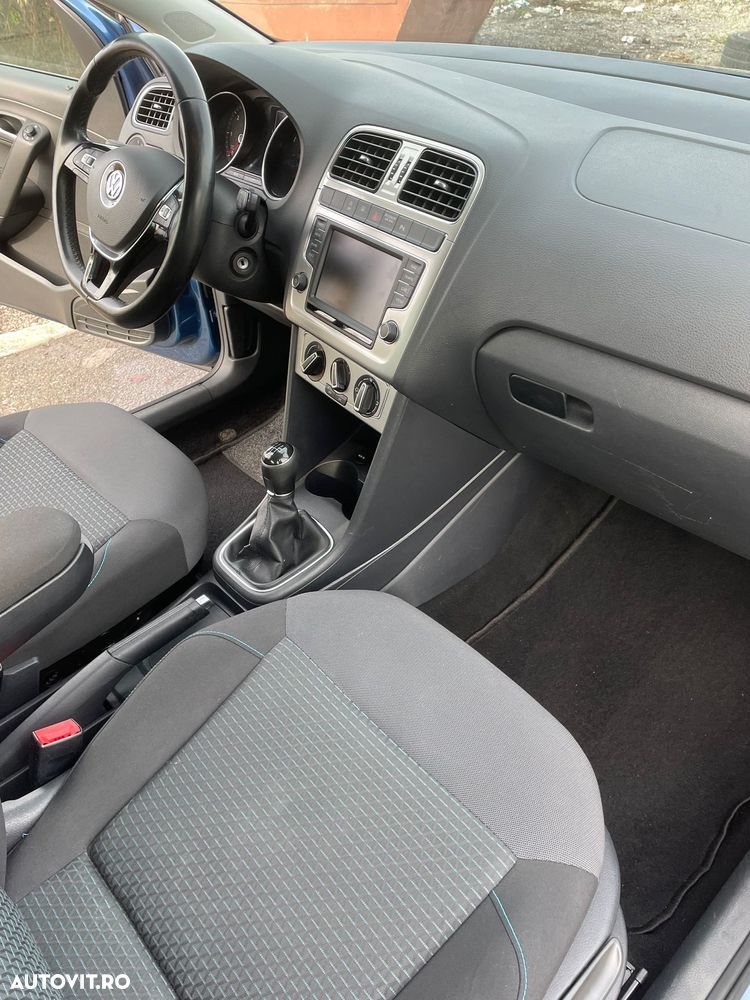 Volkswagen Polo 1.4 TDI (Blue Motion Technology) Highline - 17
