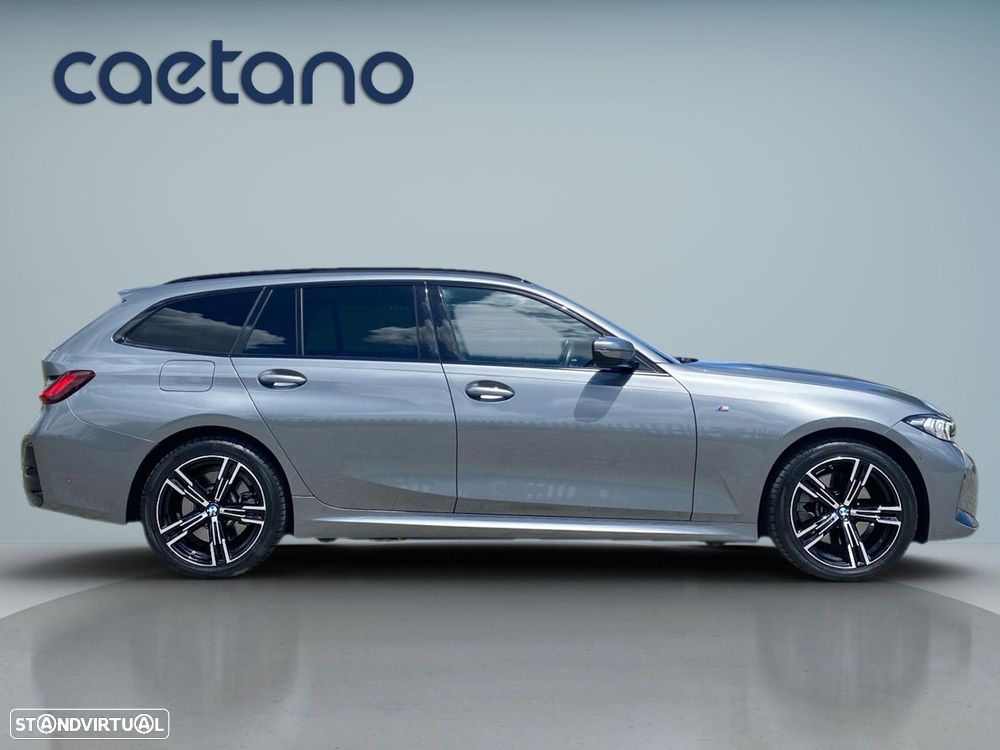 BMW 330 e Pack Desportivo M Auto - 24