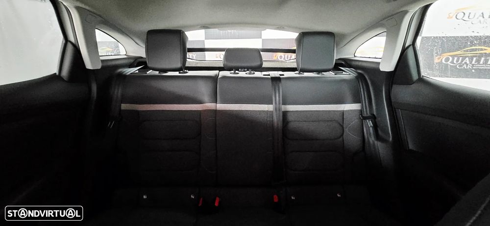 Citroën C4 1.2 PureTech Feel - 10