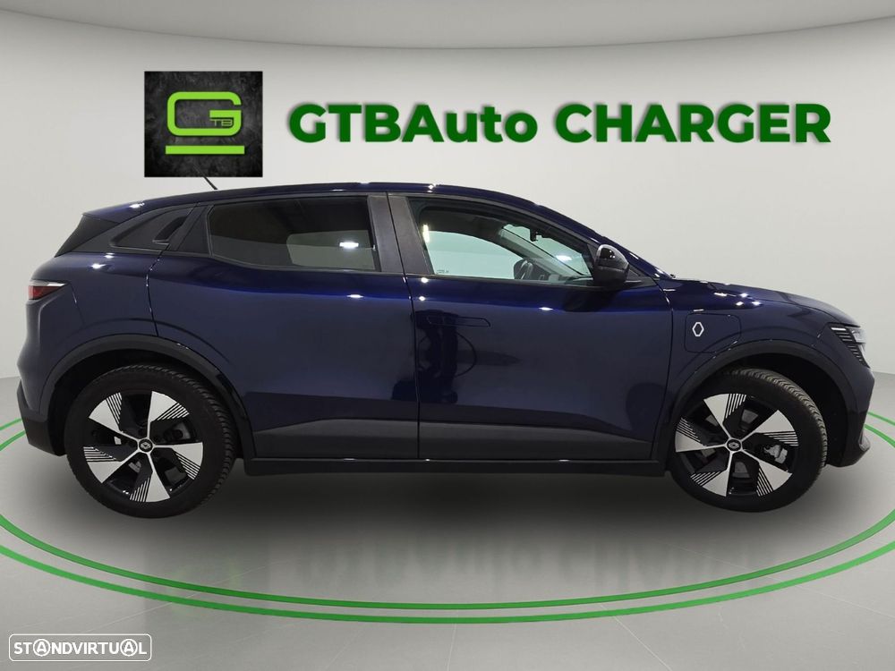 Renault Mégane E-Tech - 4