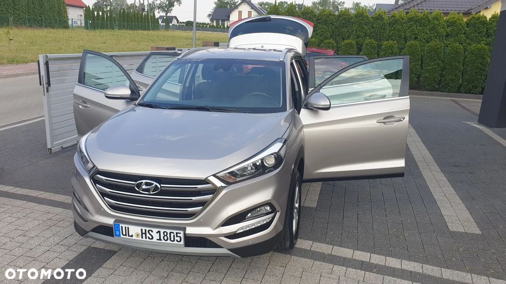 Hyundai Tucson blue 1.6 GDi 2WD Navi - 9