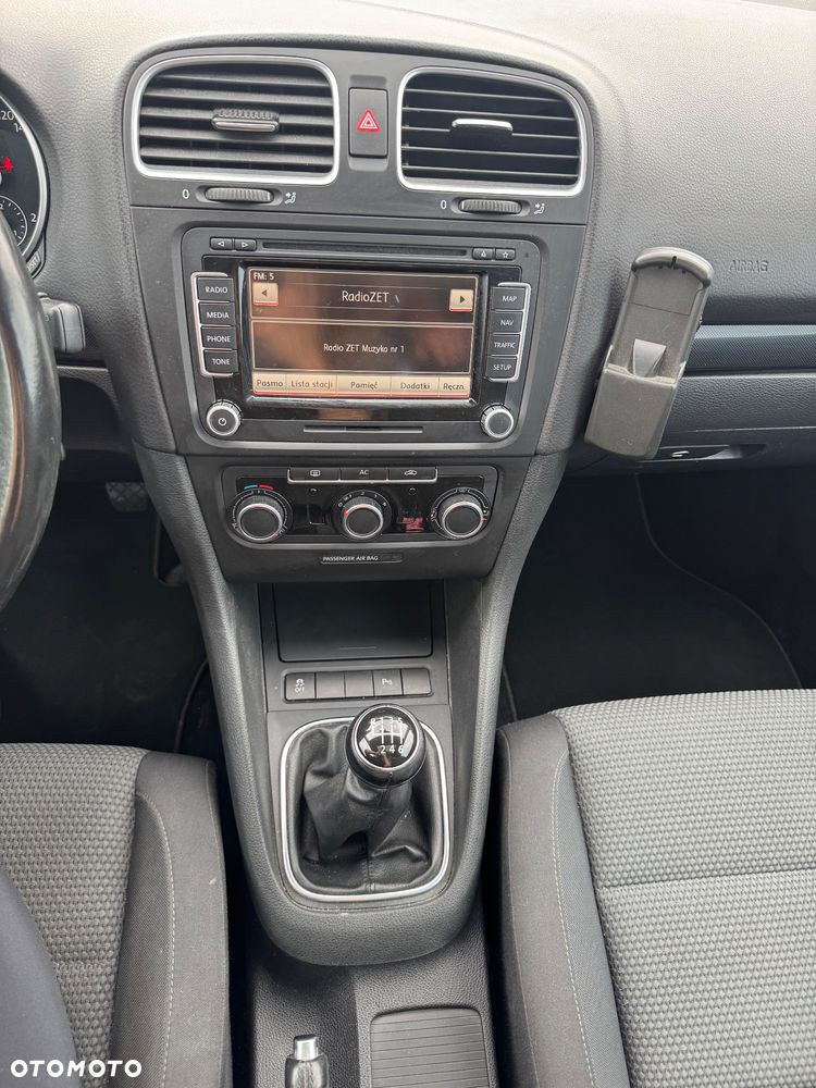 Volkswagen Golf 1.4 TSI Comfortline - 26