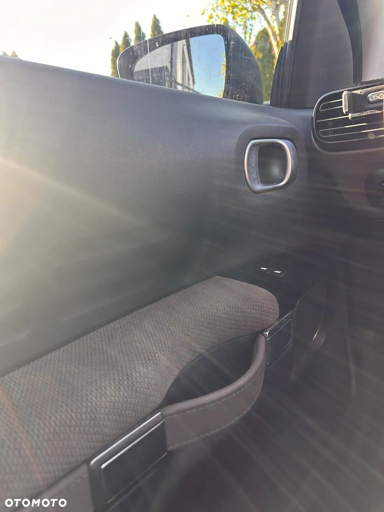 Citroën C4 Cactus 1.2 PureTech Shine Edition S&S - 16