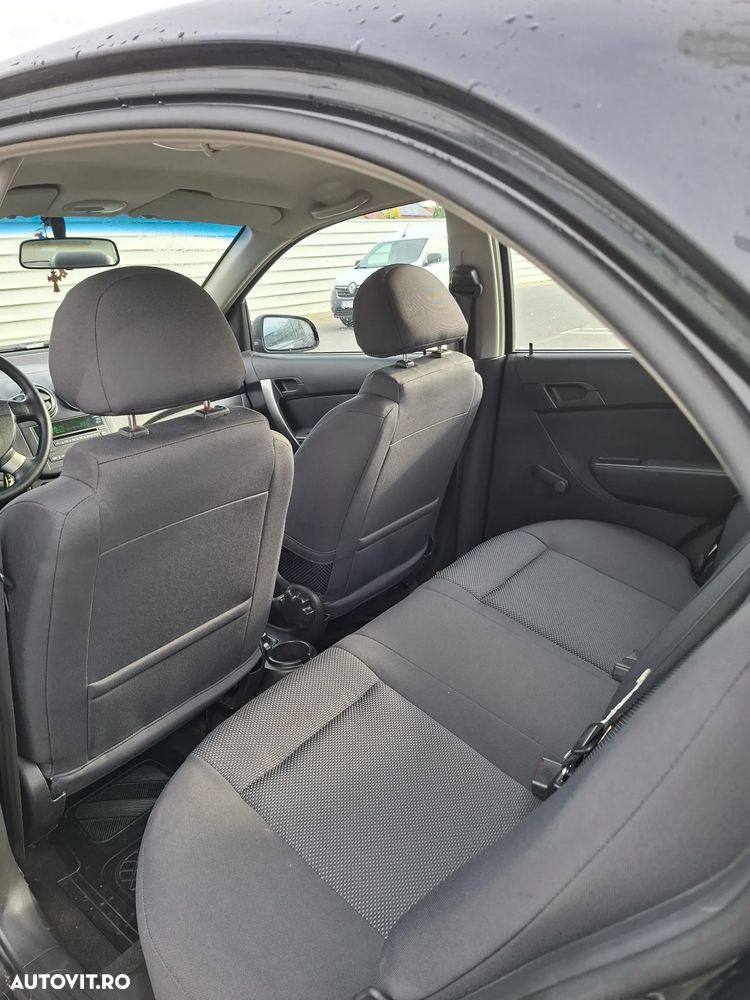 Chevrolet Aveo 1.2i BASE 52 - 5