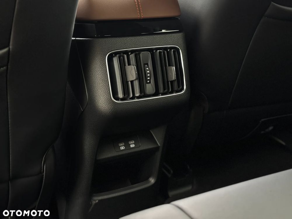 BYD Seal U DM-i 1.5 Boost - 34