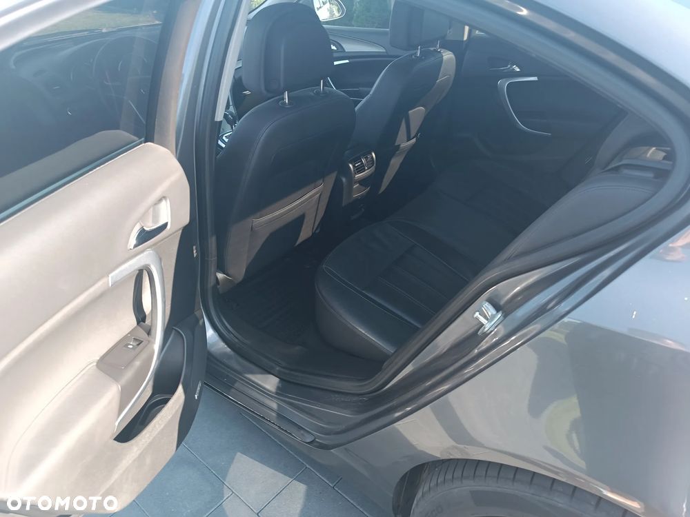 Opel Insignia 2.0 Turbo Cosmo - 14
