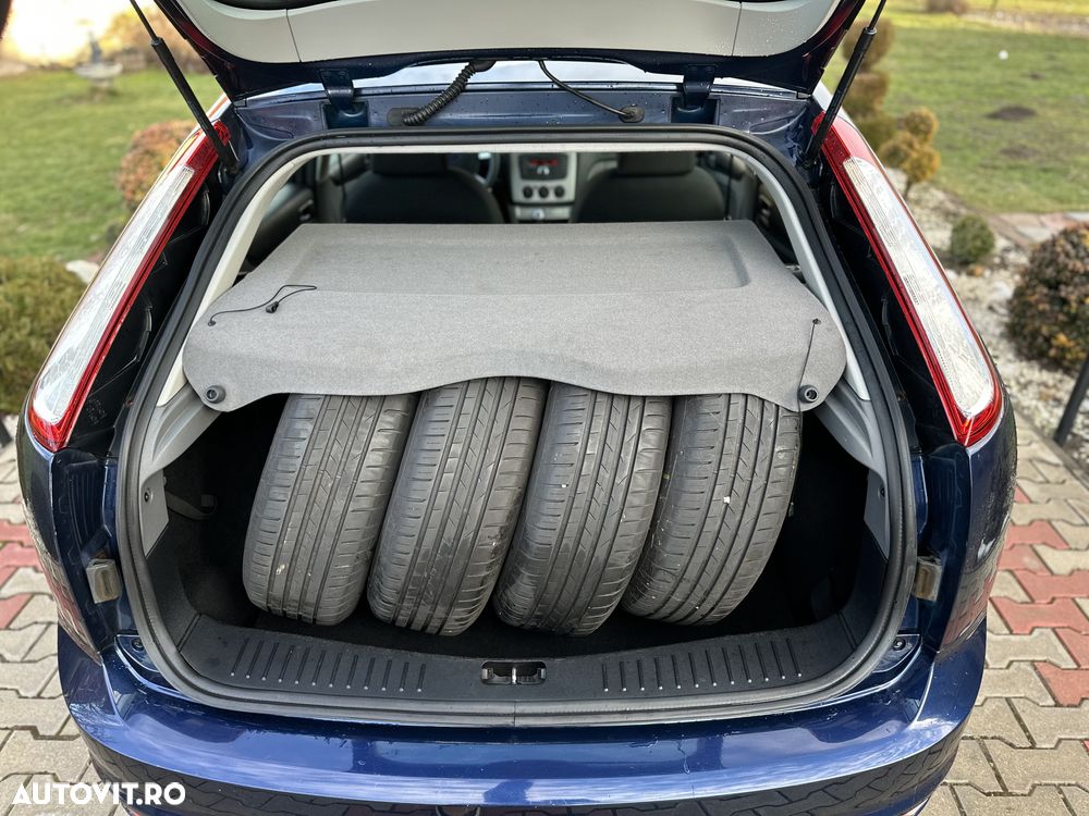 Ford Focus 1.6 16V Concept - 24