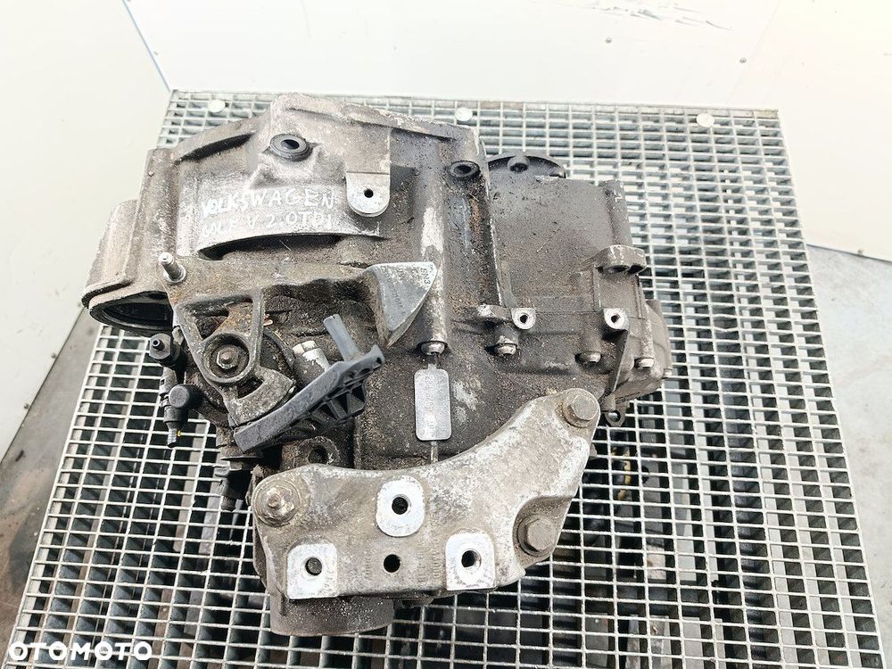 SKRZYNIA BIEGÓW MANUALNA 5 VW GOLF V KNY 2.0 TDI - 6