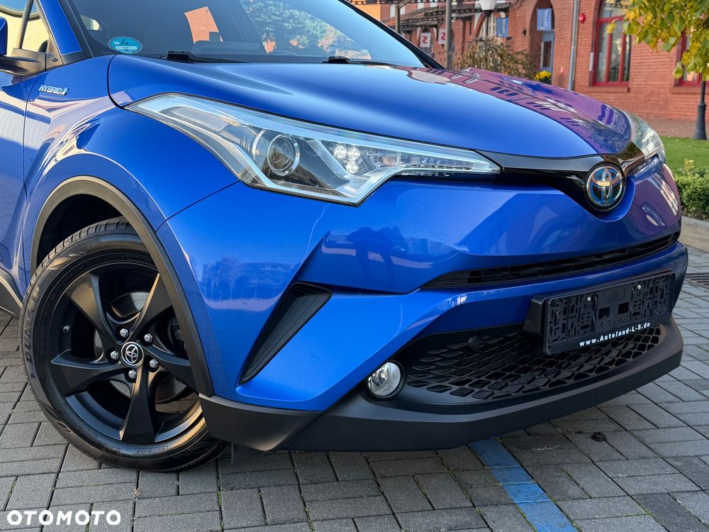 Toyota C-Hr 2018 photo 3
