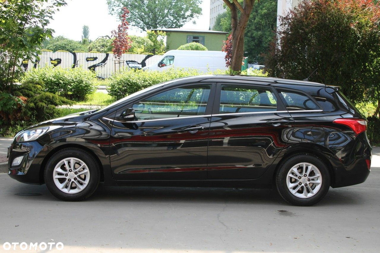 Hyundai i30 1.6 Premium - 16
