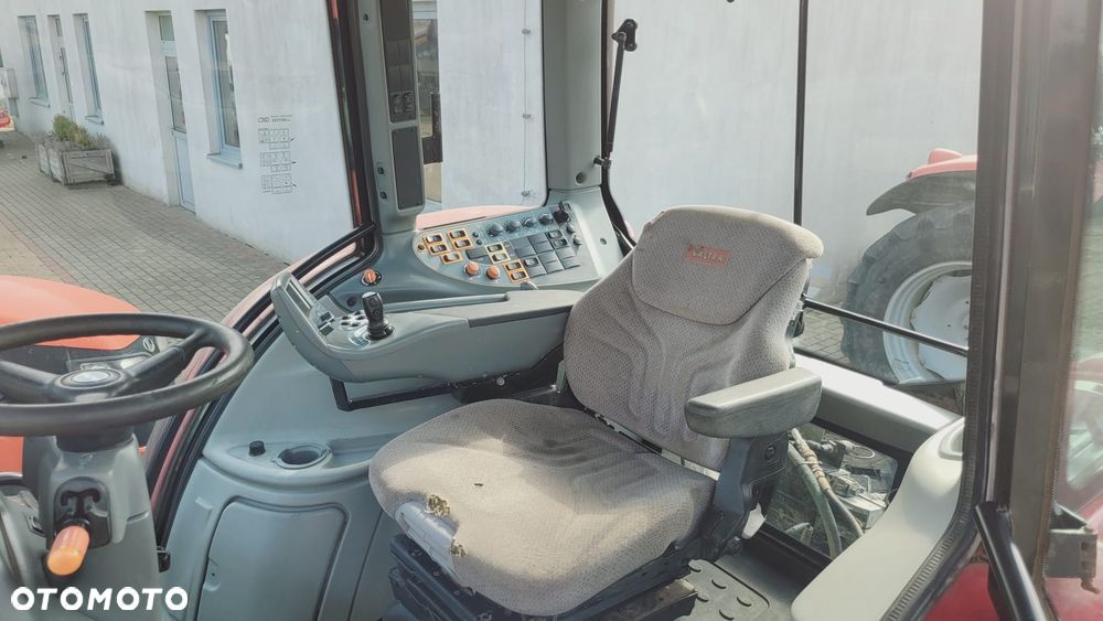 Valtra T152,Tuz przedni, pneumatyka - 10