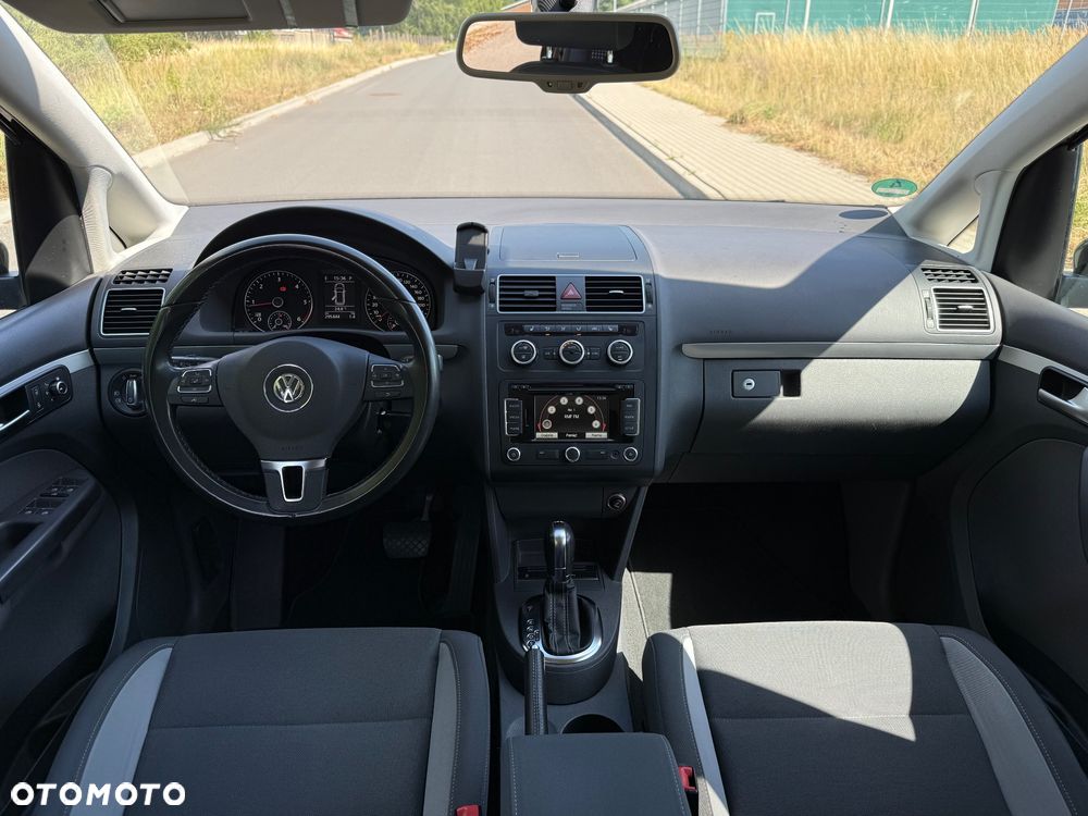 Volkswagen Touran 2.0 TDI DPF DSG Life - 16