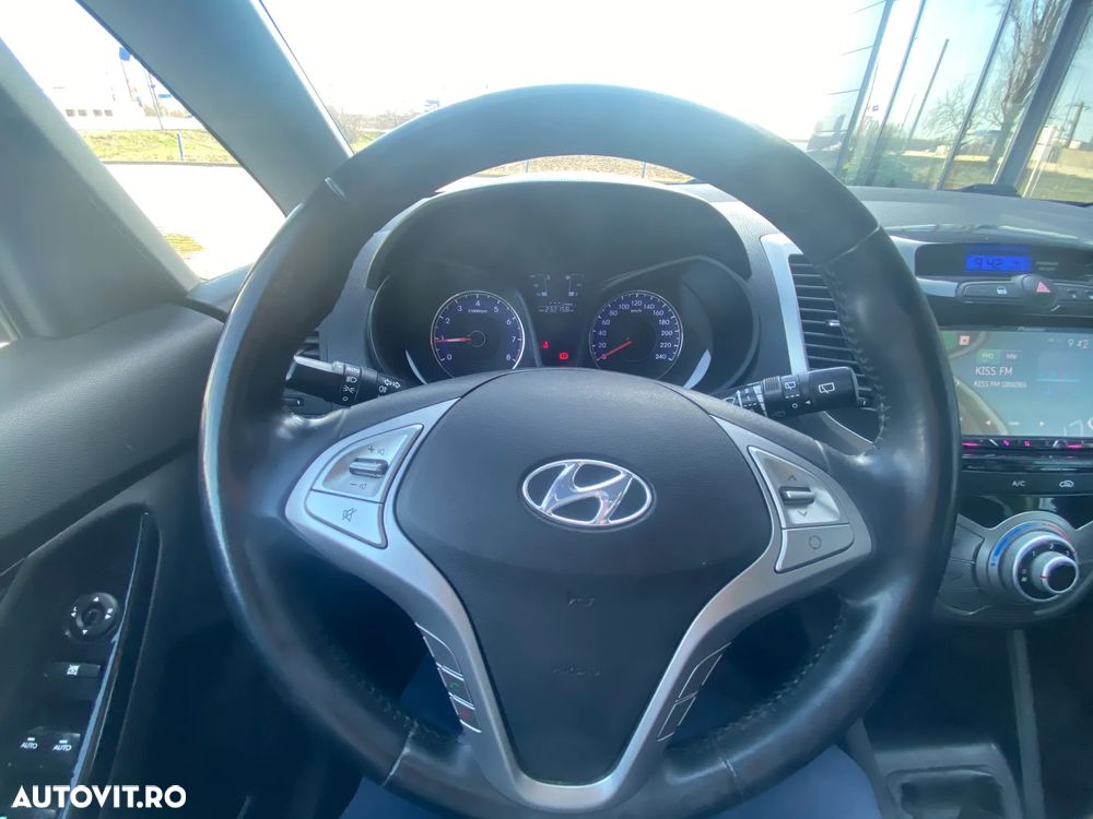 Hyundai ix20 - 18