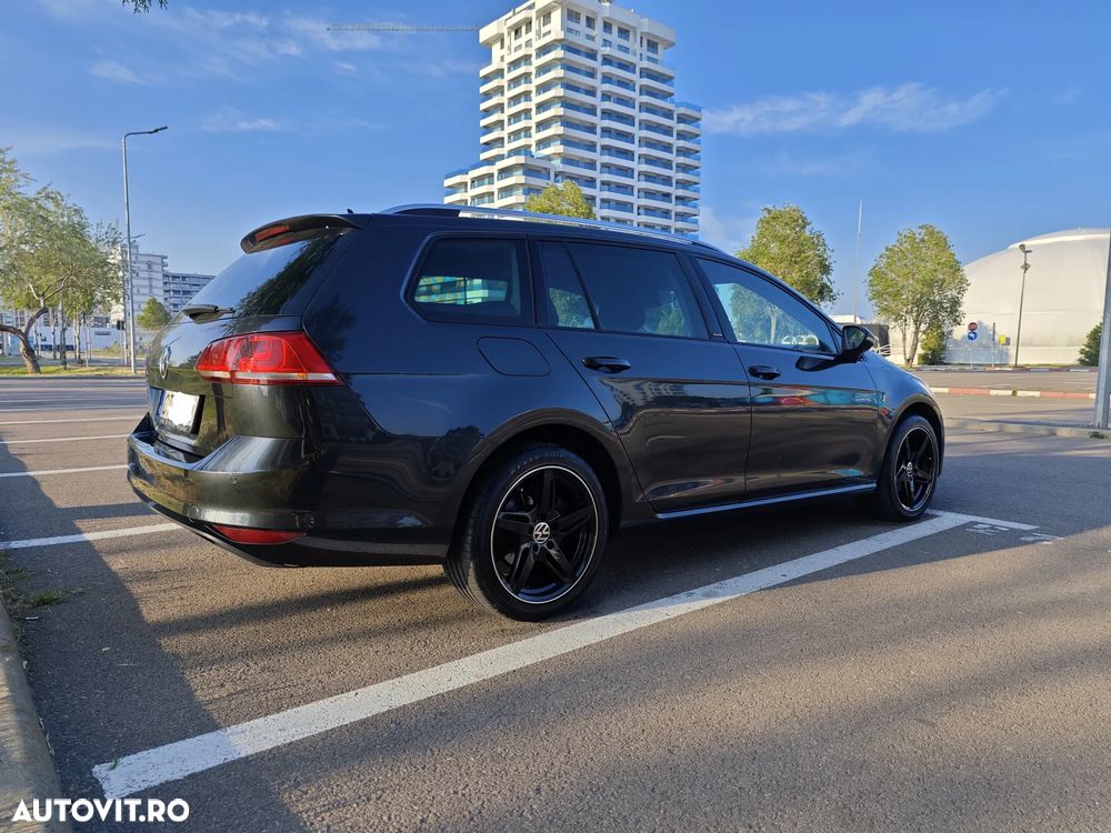 Volkswagen Golf 1.6 TDI BMT Comfortline - 5