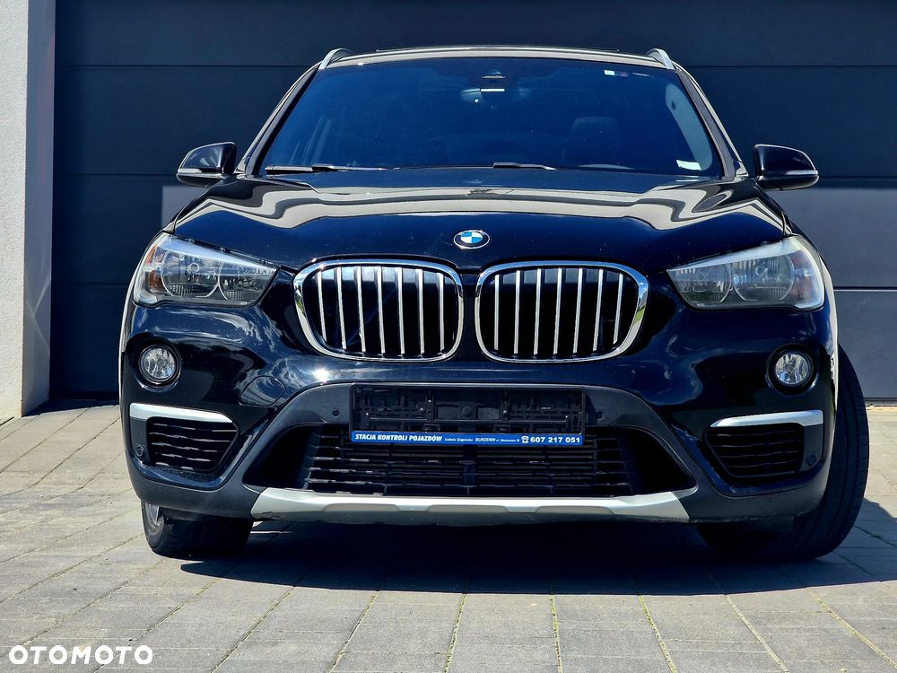 BMW X1 xDrive25i xLine - 4