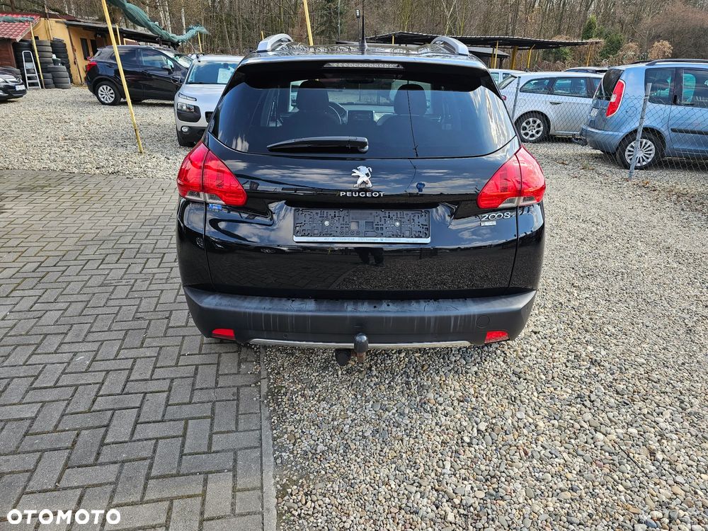 Peugeot 2008 PureTech 82 Style - 21