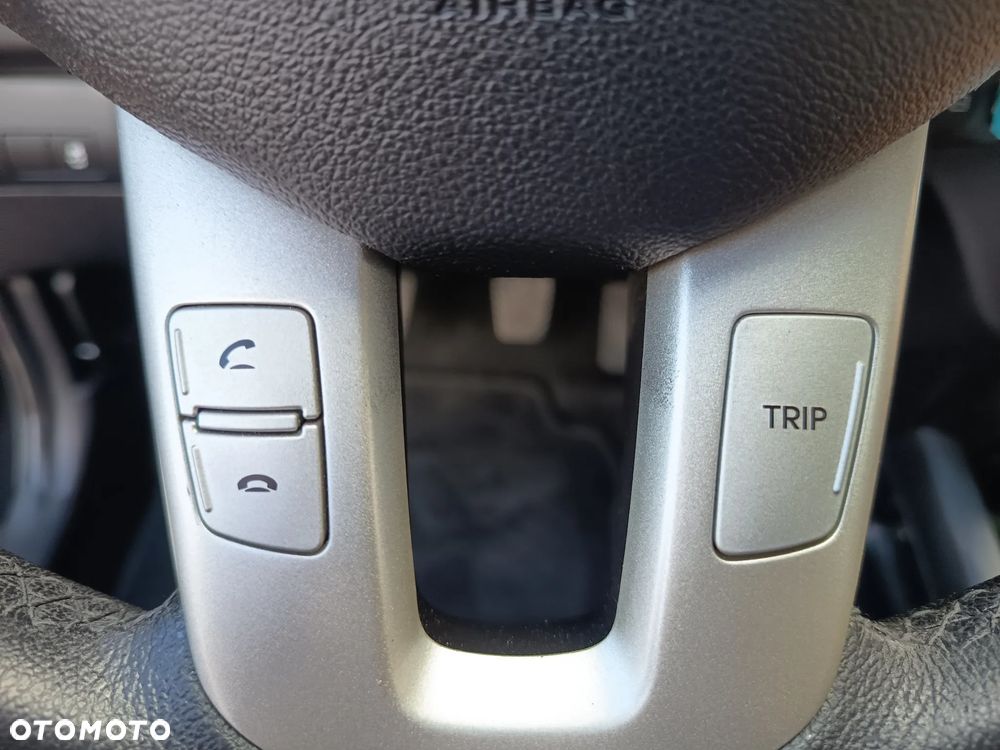 Kia Ceed 1.4 L Euro2012 - 24
