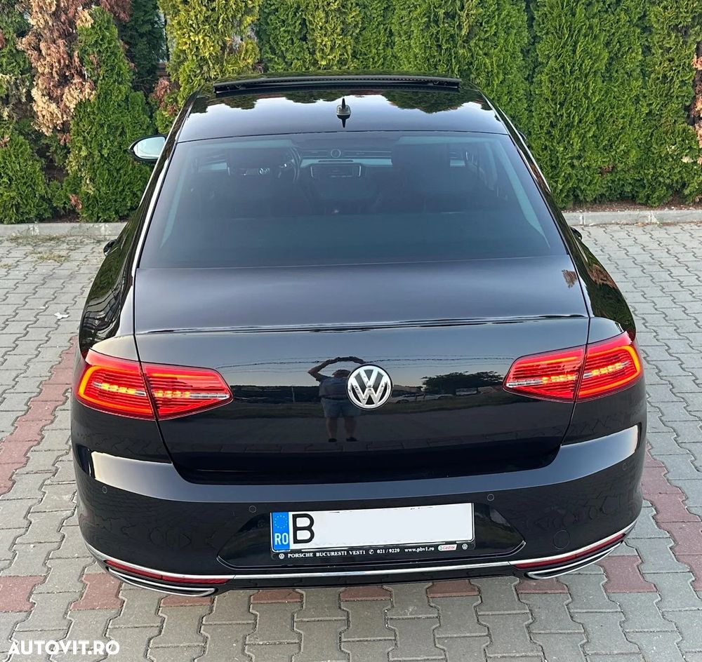 Volkswagen Passat 2.0 TDI DSG 4Motion Highline - 22
