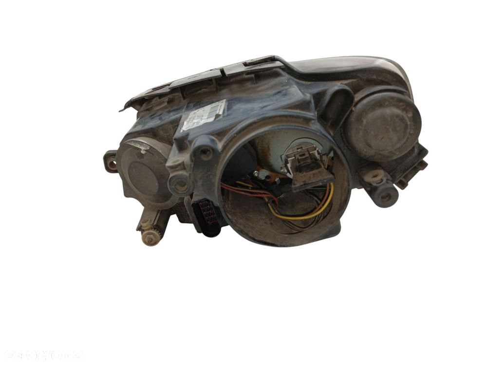 LAMPA PRAWY PRZÓD VOLKSWAGEN PASSAT B6 (2005-2010) 2.0 TDI 140KM 3C0941006Q - 4