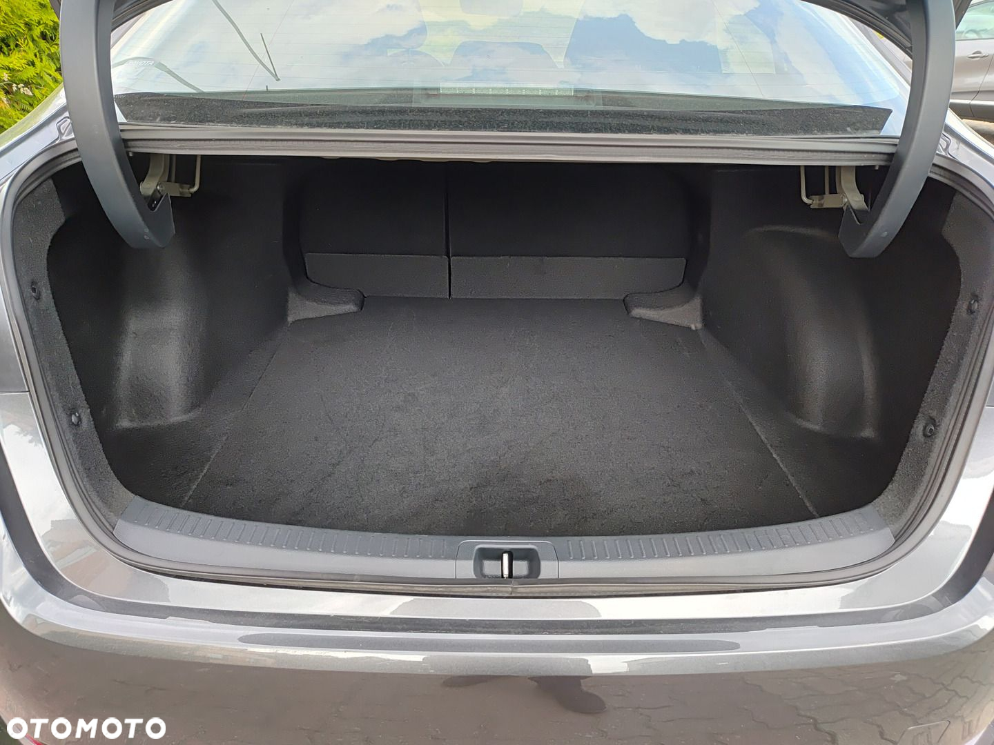 Toyota Corolla - 8