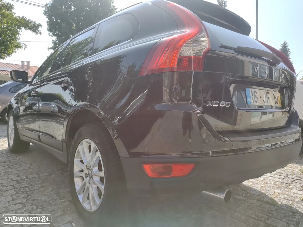 Volvo XC 60 2.4 D Drive Momentum - 7