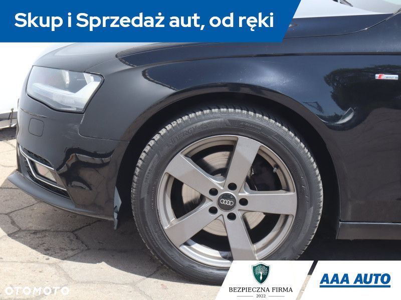 Audi A4 Avant - 15