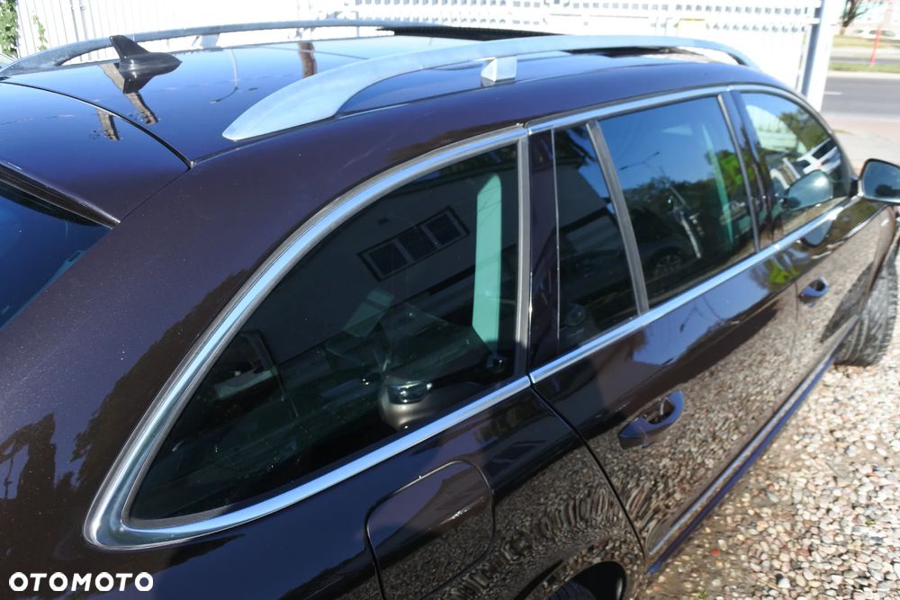 Skoda Superb Combi 2.0 TDI DSG L&K - 32