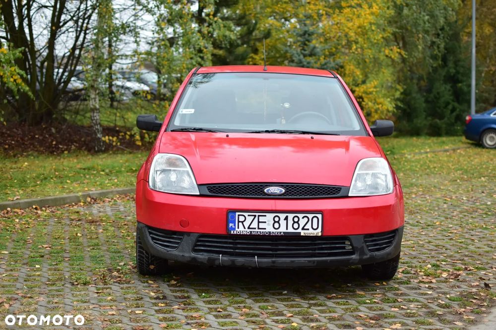 Ford Fiesta 1.3 Ambiente - 6