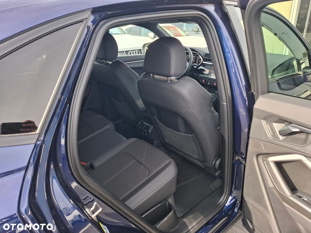 Audi Q3 Sportback 35 TFSI mHEV S tronic - 9