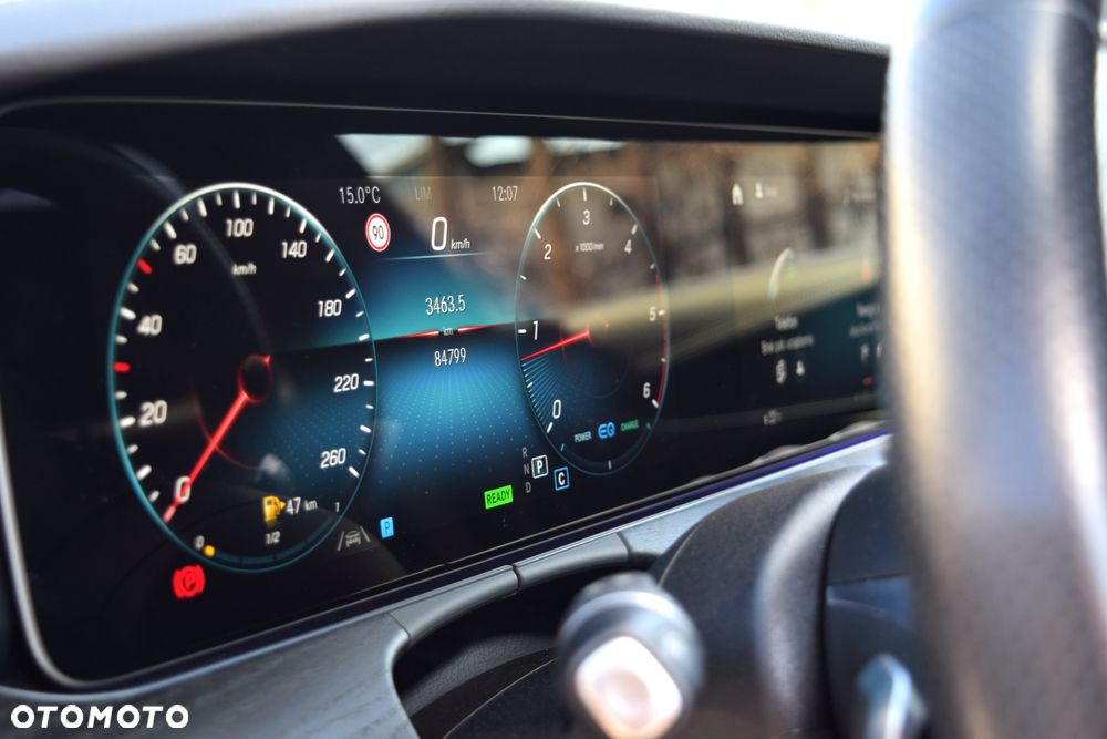 Mercedes-Benz Klasa E 220 d 4-Matic AMG - 21