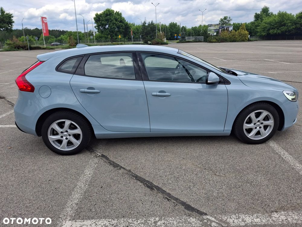 Volvo V40 T2 Drive-E Momentum - 15