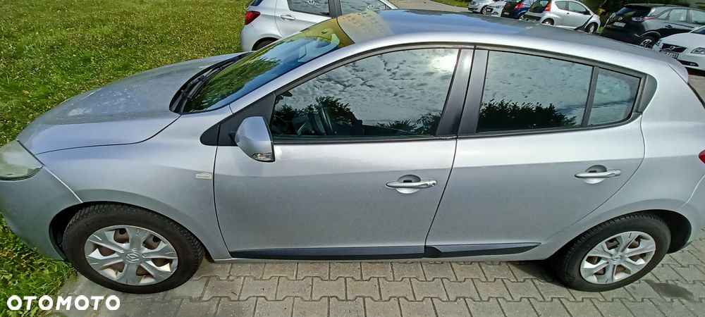 Renault Megane 1.5 dCi Expression - 8