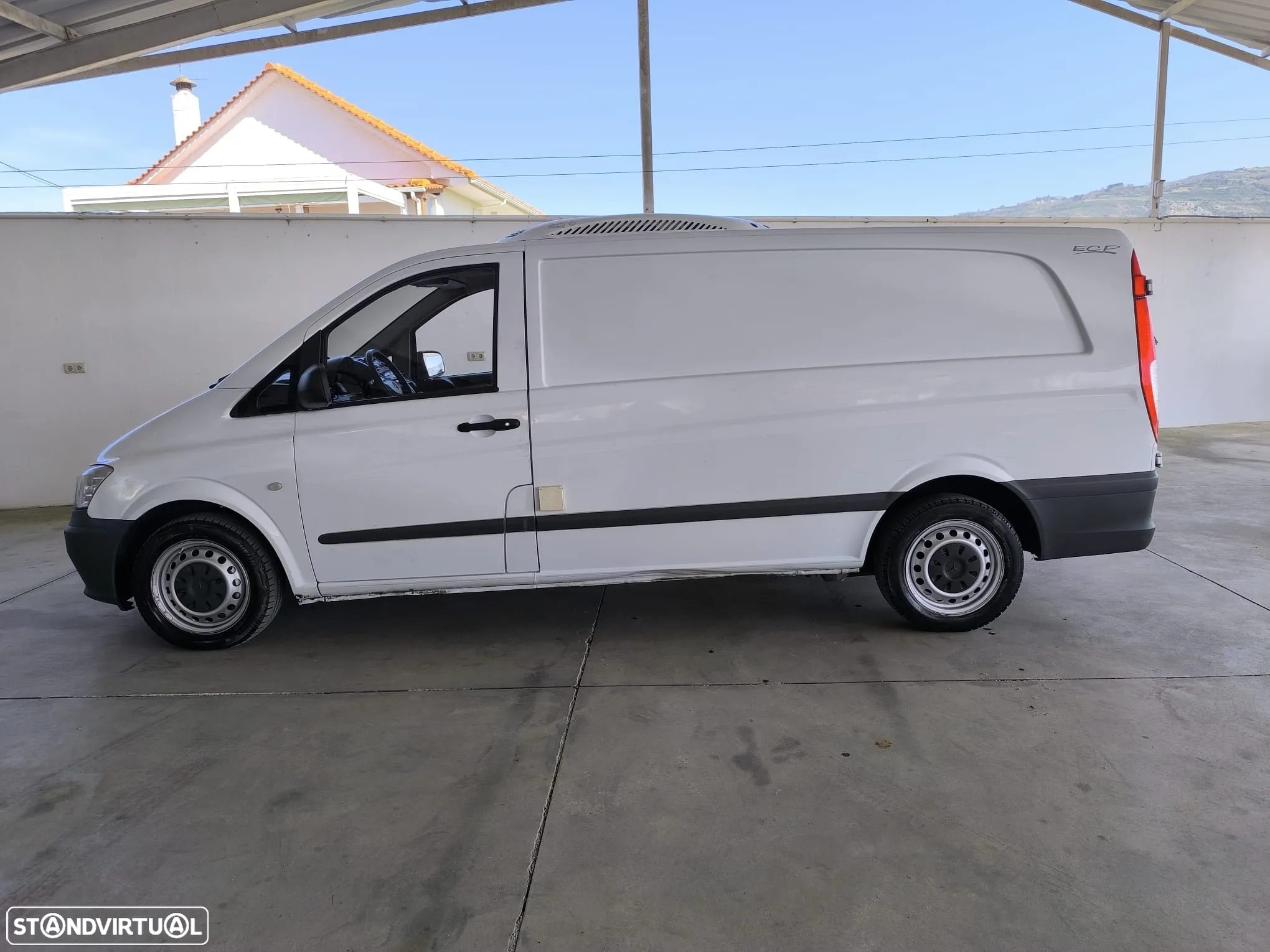Mercedes-Benz Vito 113 CDI c/Caixa Frigorifica - 2