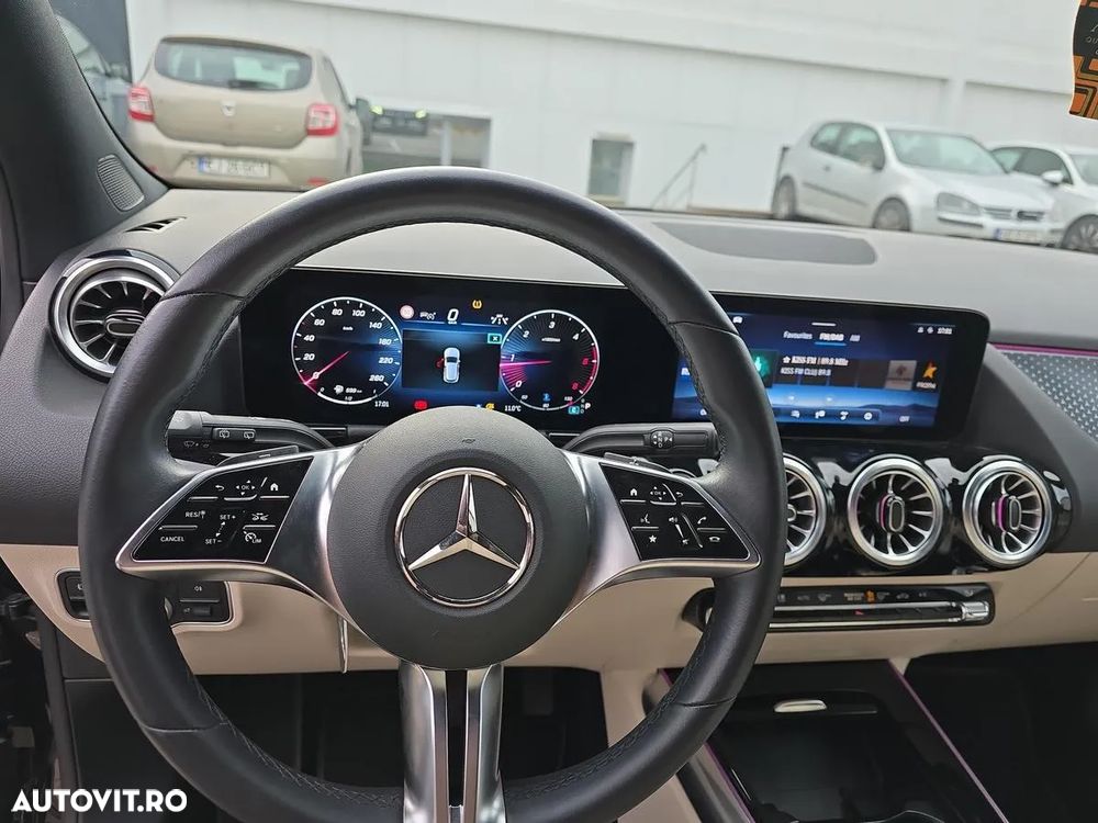 Mercedes-Benz GLA 200 d 4MATIC Aut. - 10