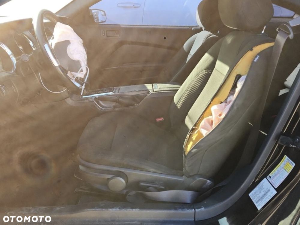 Ford Mustang 3.7 V6 - 11