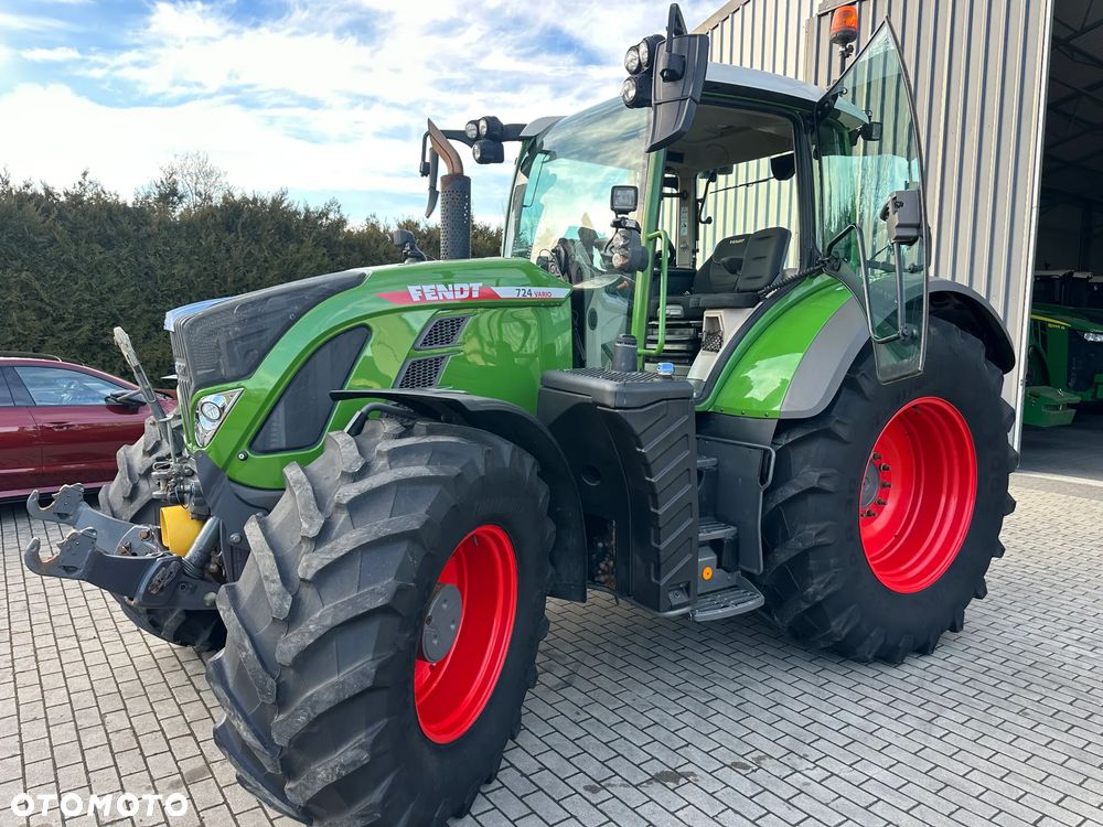 Fendt 724 Vario Gen6 Profi Plus - 16